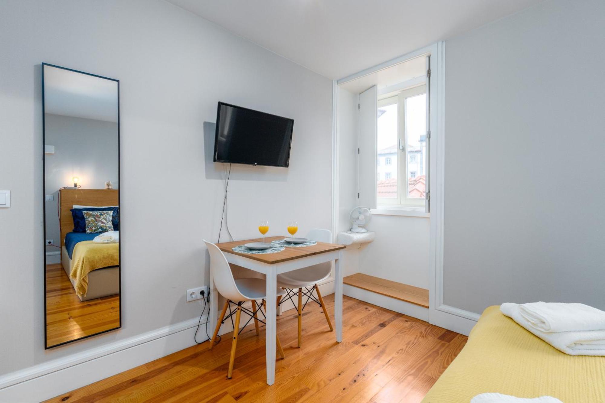 A Window To Porto - Apartment In The Heart Of The City Esterno foto